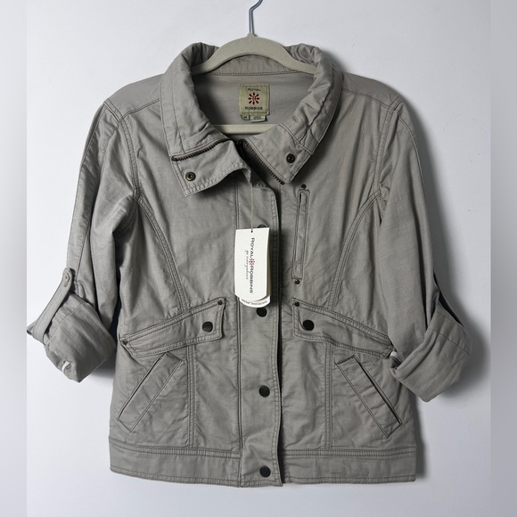 NEW Royal Robbins Women's Med Kick It Jacket Khaki UPF50 Utility Roll Tab Sleeve - Picture 1 of 10